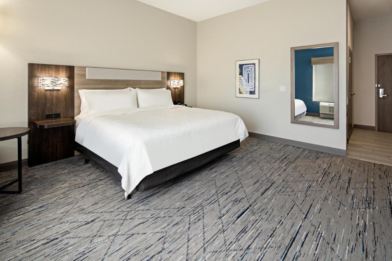 Holiday Inn Express & Suites Palm Desert - Millennium By Ihg Exterior foto